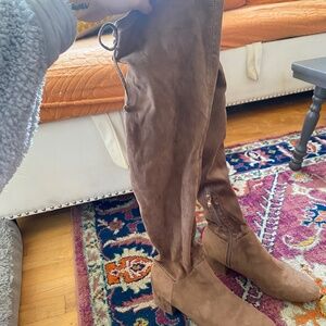 Women’s Thigh-High Suede Boots